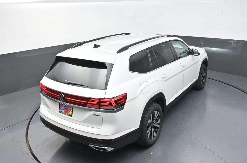 new 2026 Volkswagen Atlas car, priced at $39,682