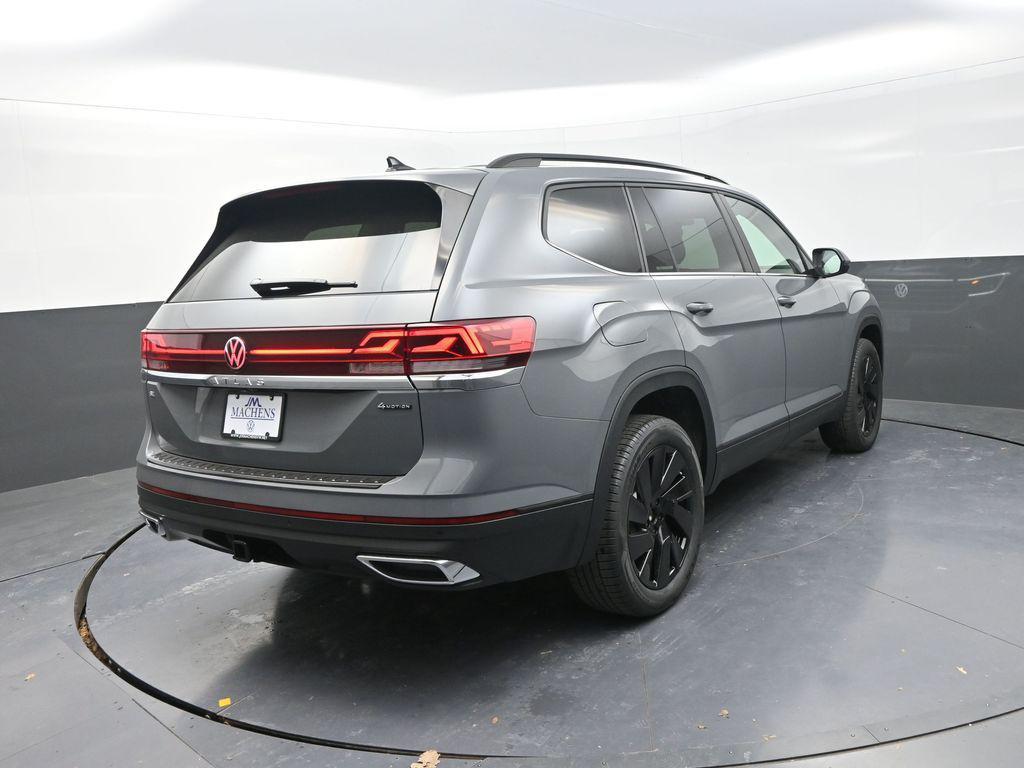new 2026 Volkswagen Atlas car, priced at $45,025