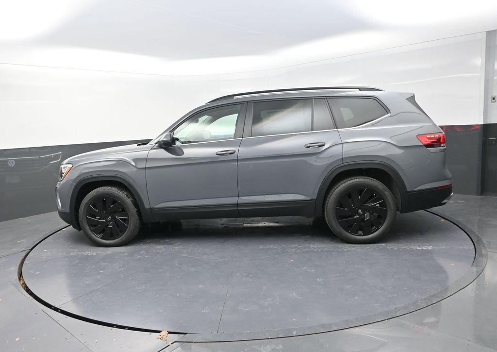 new 2026 Volkswagen Atlas car, priced at $45,025