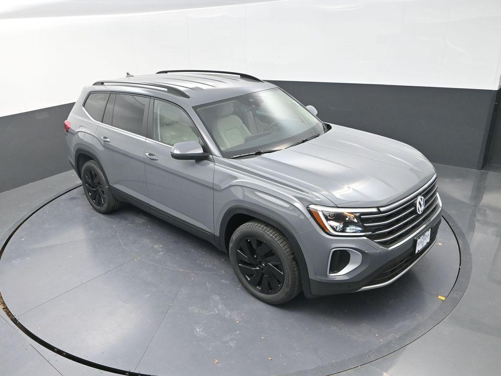 new 2026 Volkswagen Atlas car, priced at $45,025