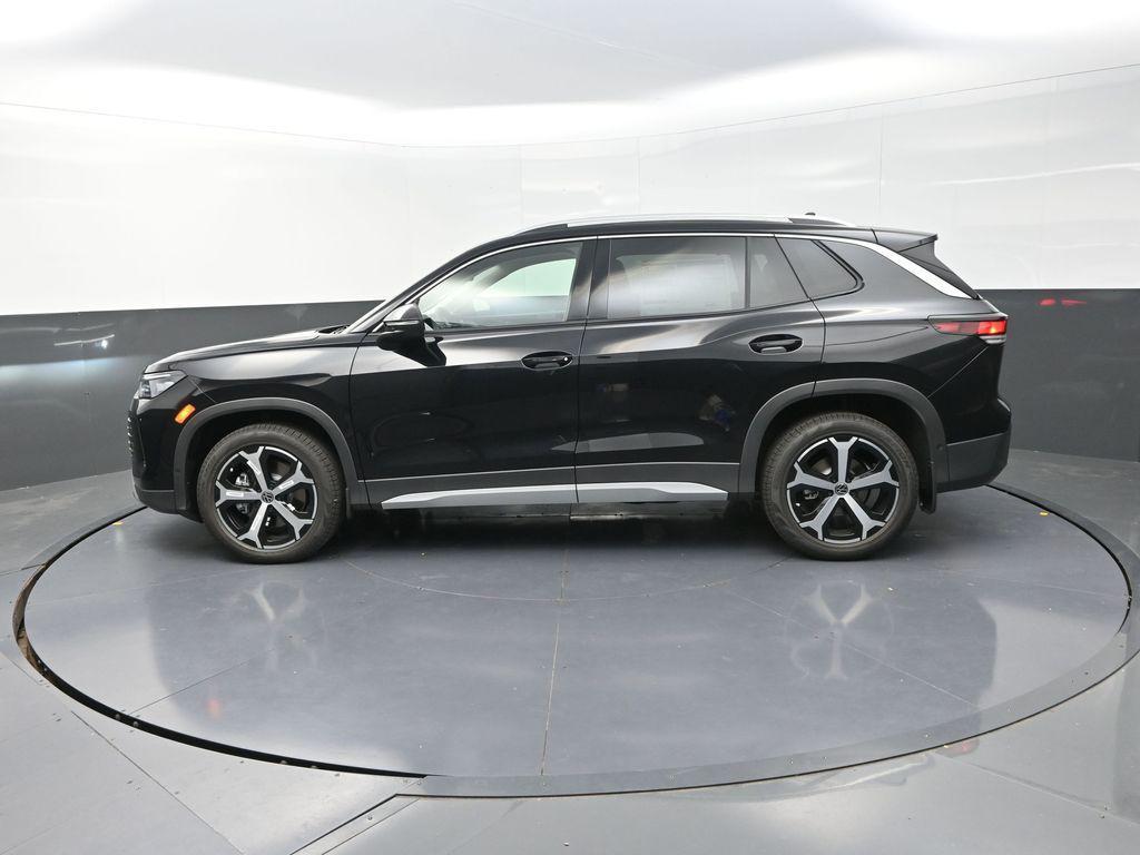 used 2025 Volkswagen Tiguan car, priced at $31,220