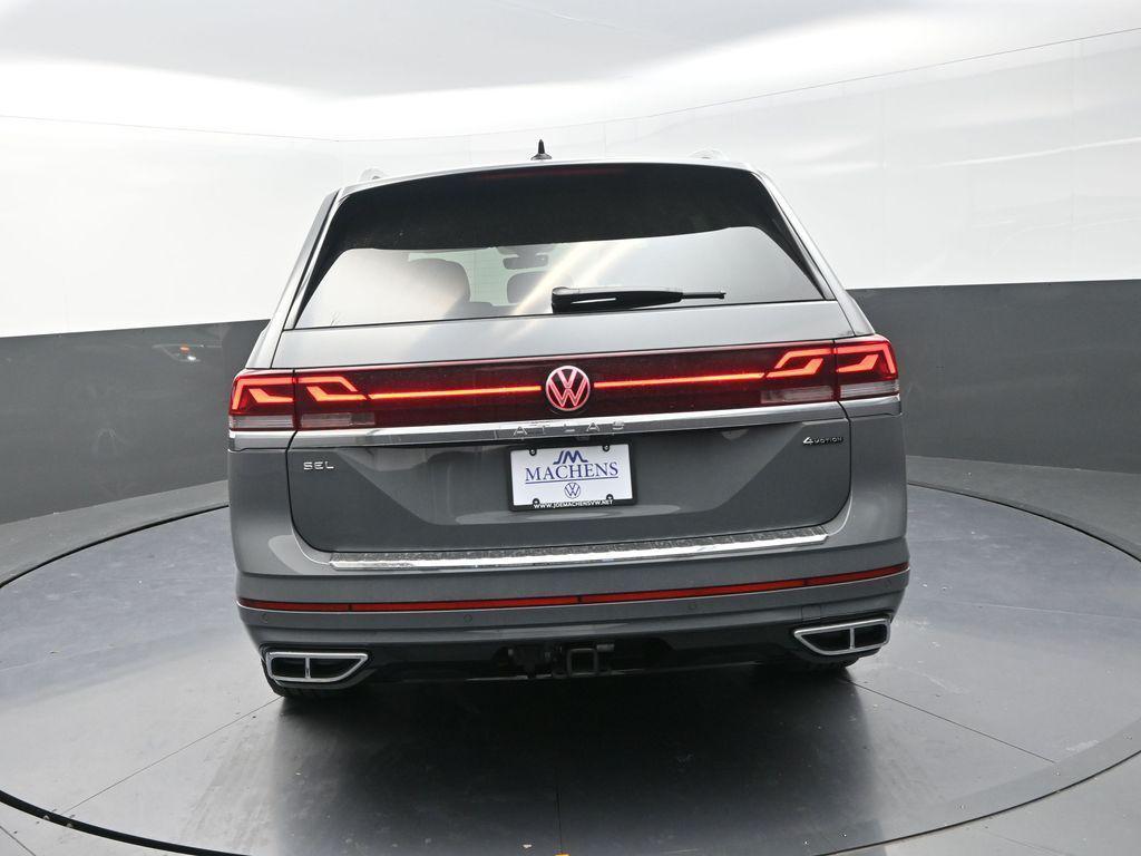 new 2026 Volkswagen Atlas car, priced at $52,618