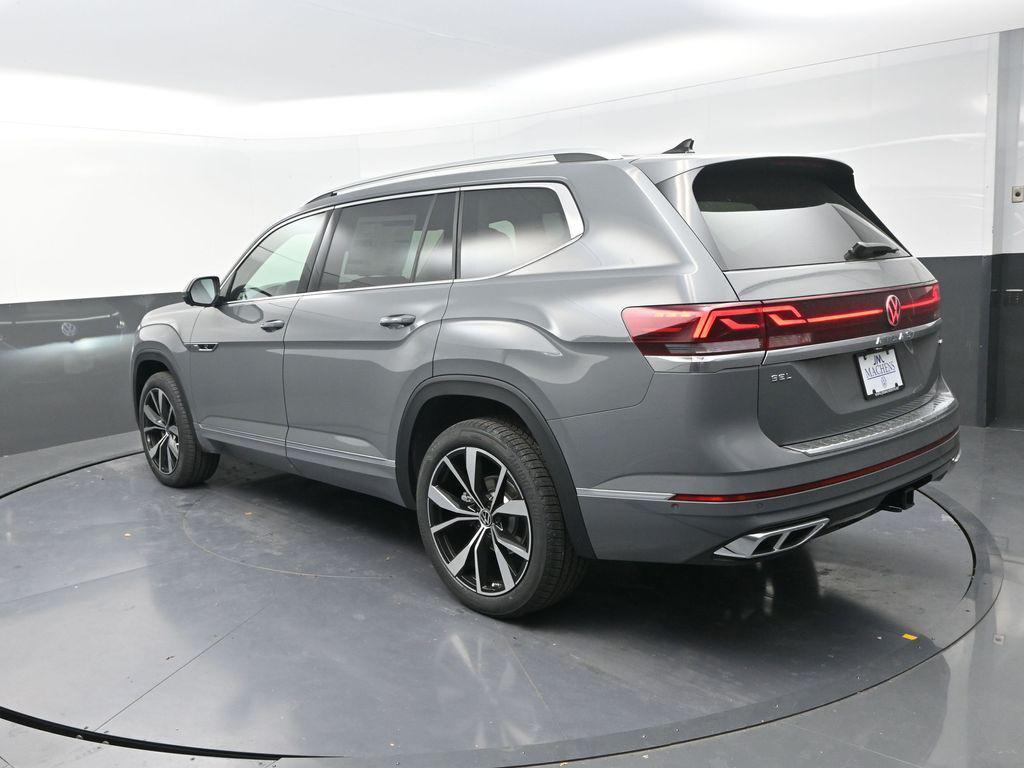 new 2026 Volkswagen Atlas car, priced at $52,618