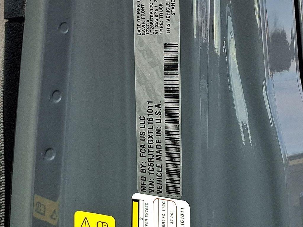 new 2026 Jeep Gladiator car, priced at $56,500