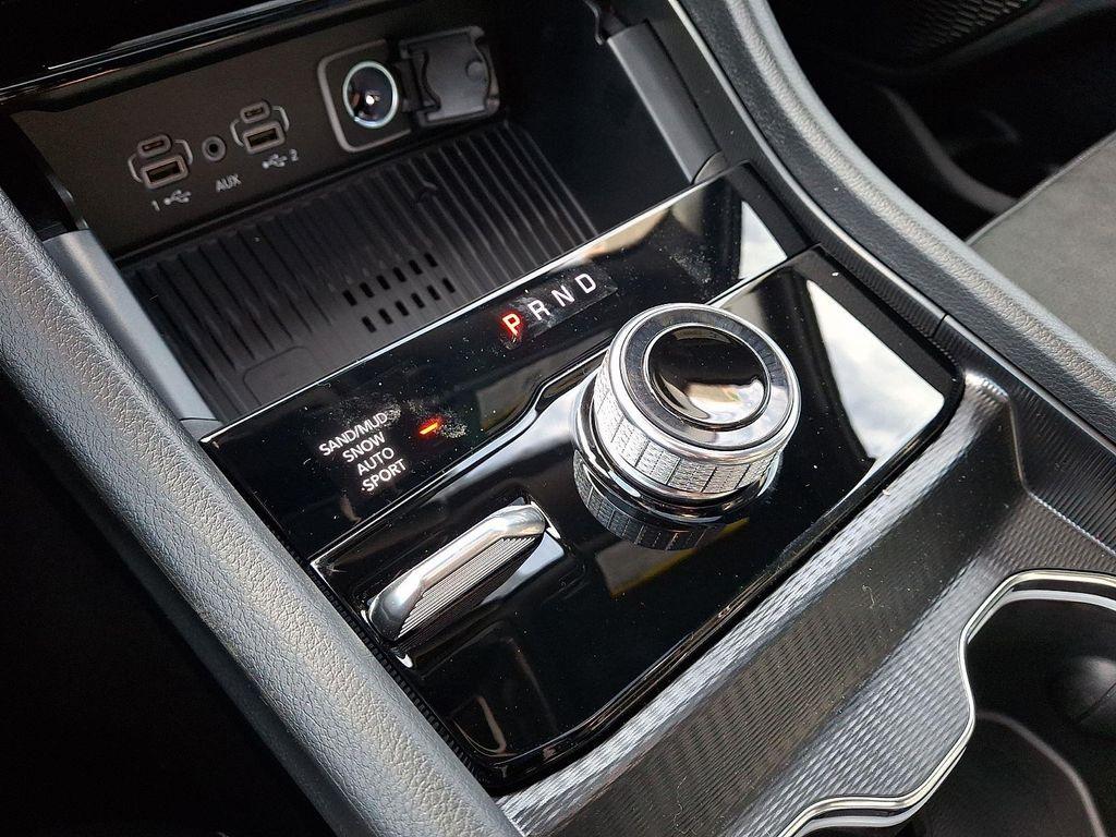 new 2026 Jeep Grand Cherokee car, priced at $48,525