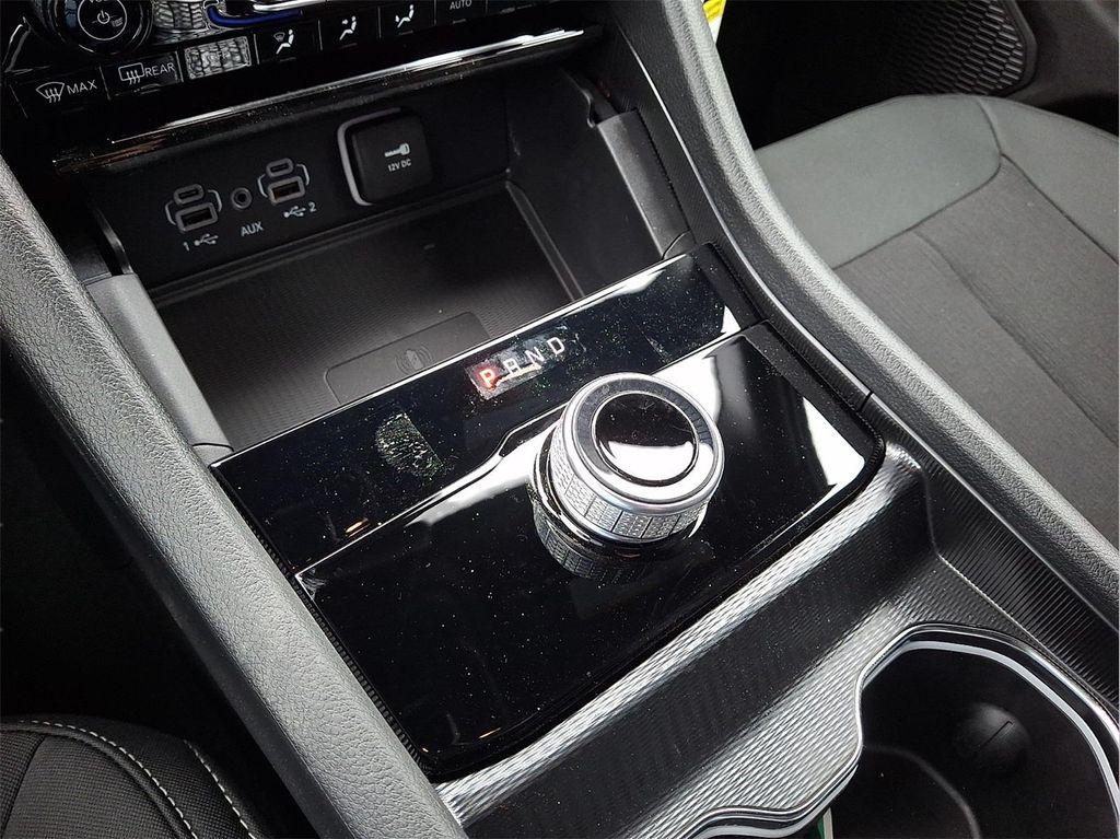 new 2026 Jeep Grand Cherokee car, priced at $43,605