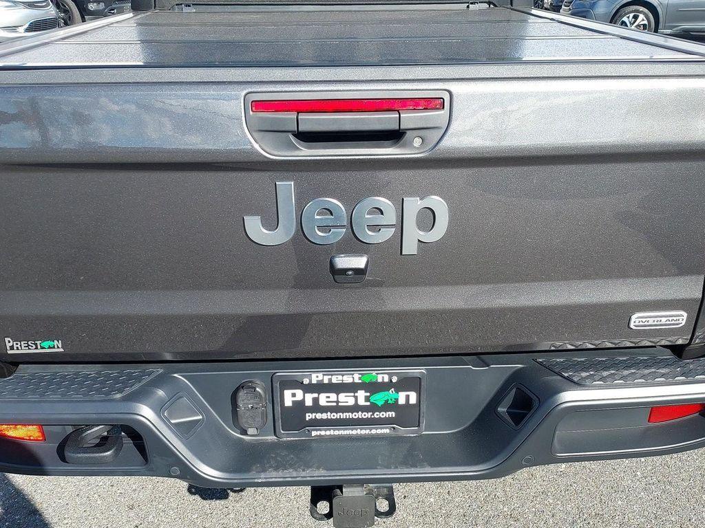 used 2022 Jeep Gladiator car, priced at $34,219