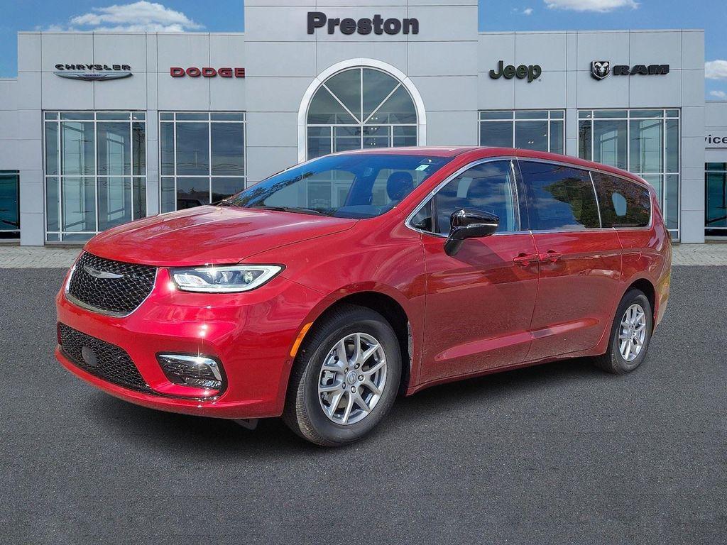 new 2026 Chrysler Pacifica car, priced at $43,415