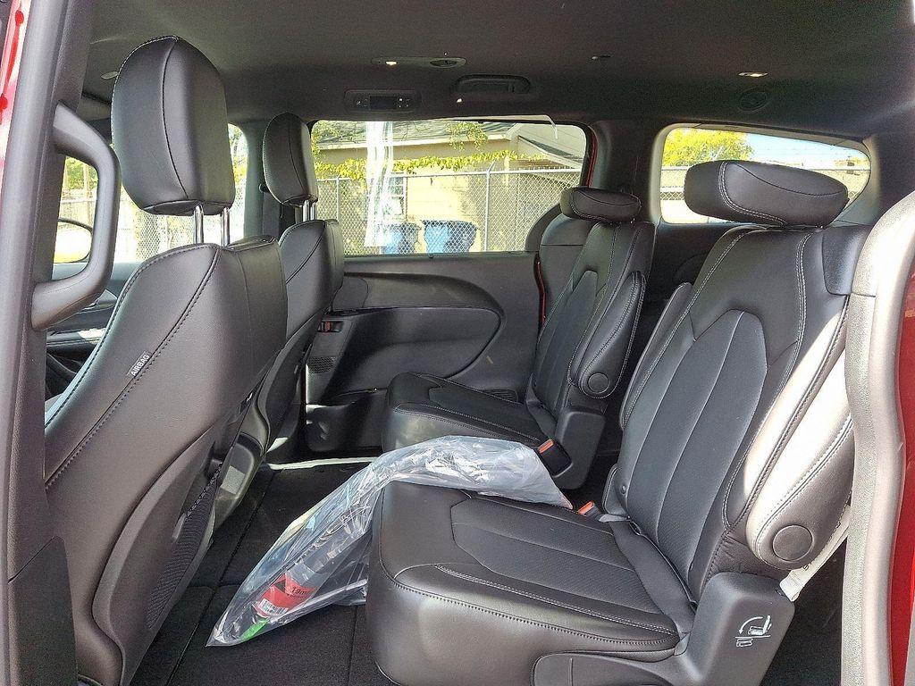new 2026 Chrysler Pacifica car, priced at $42,415