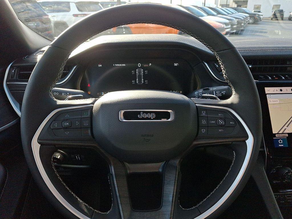 new 2025 Jeep Grand Cherokee car, priced at $50,410