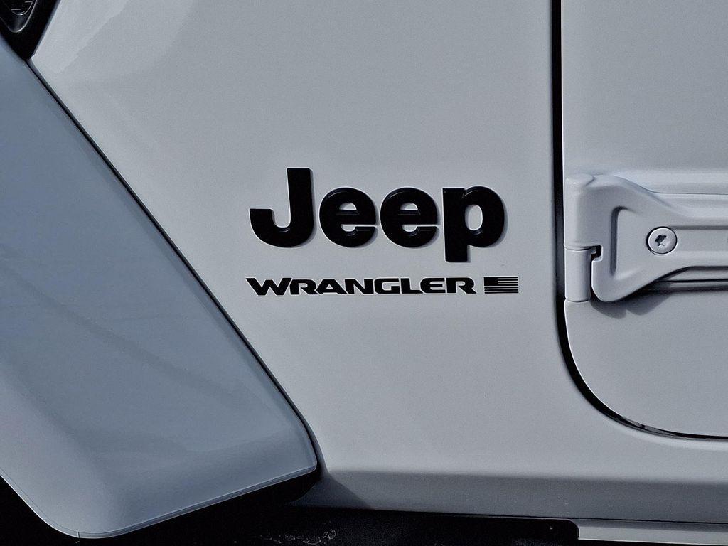new 2026 Jeep Wrangler car, priced at $55,850