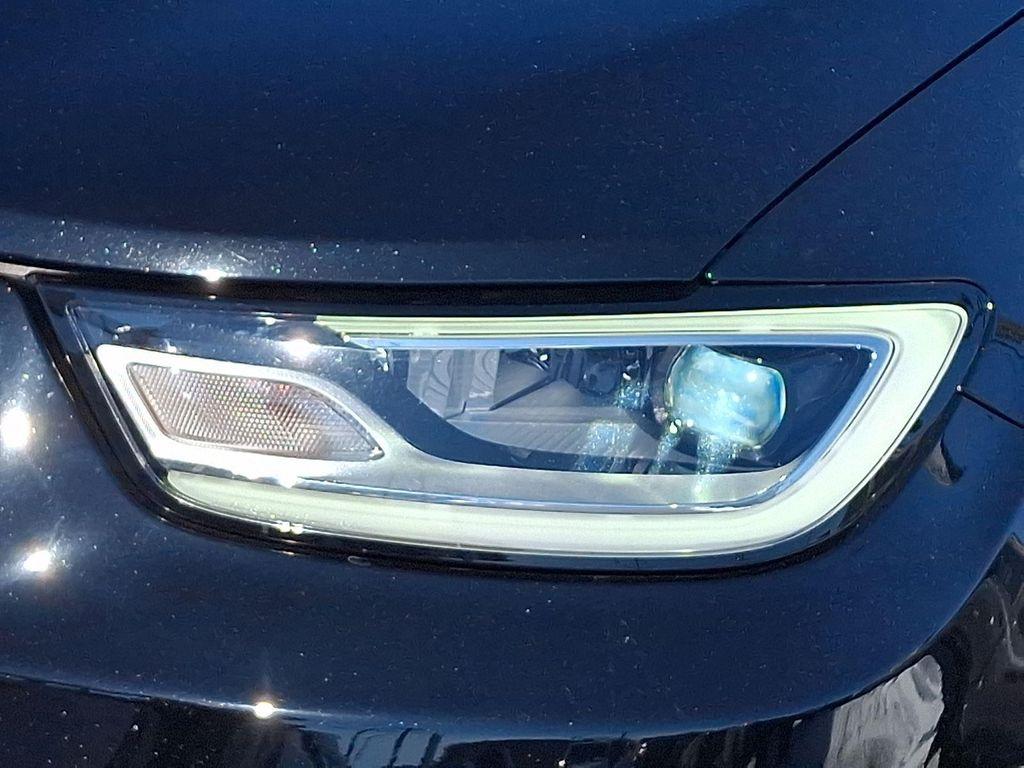 used 2025 Chrysler Pacifica car, priced at $33,500