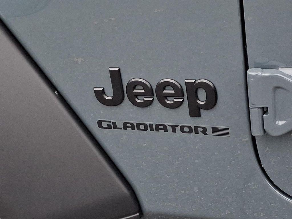 new 2026 Jeep Gladiator car, priced at $39,689