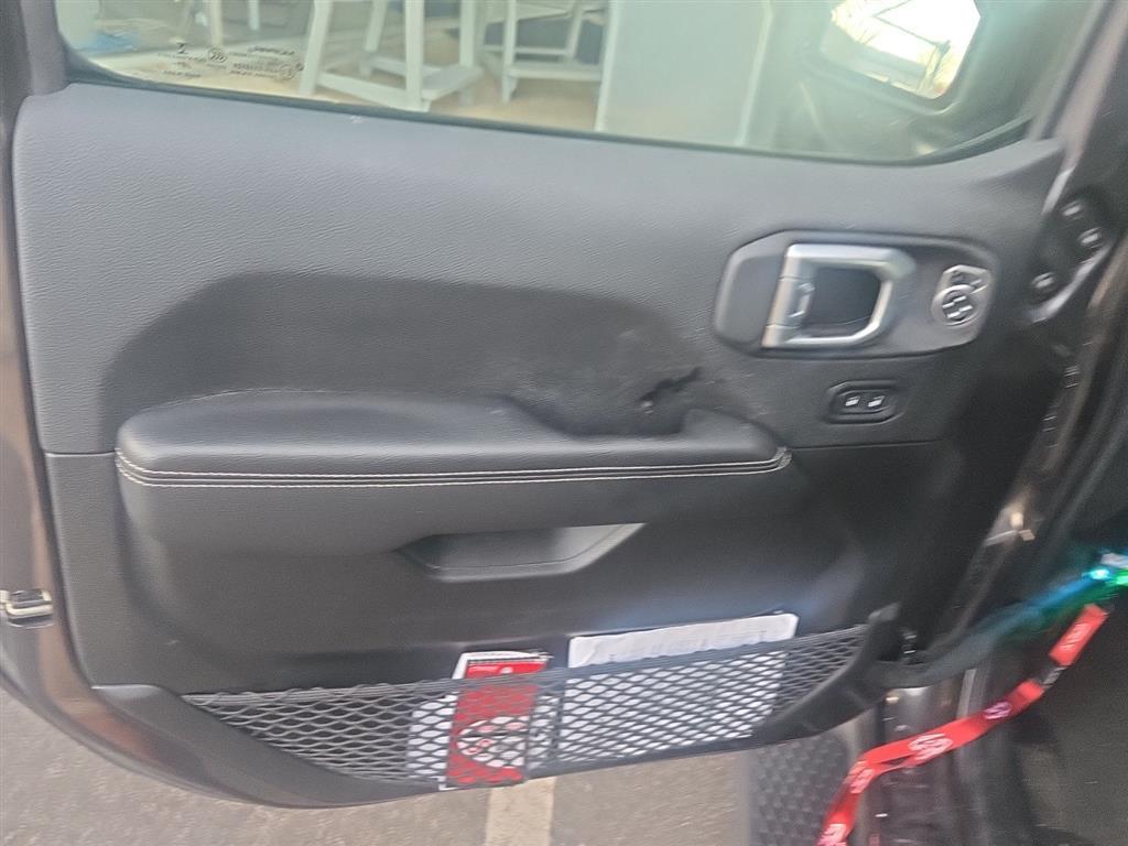 used 2021 Jeep Wrangler Unlimited car, priced at $33,500