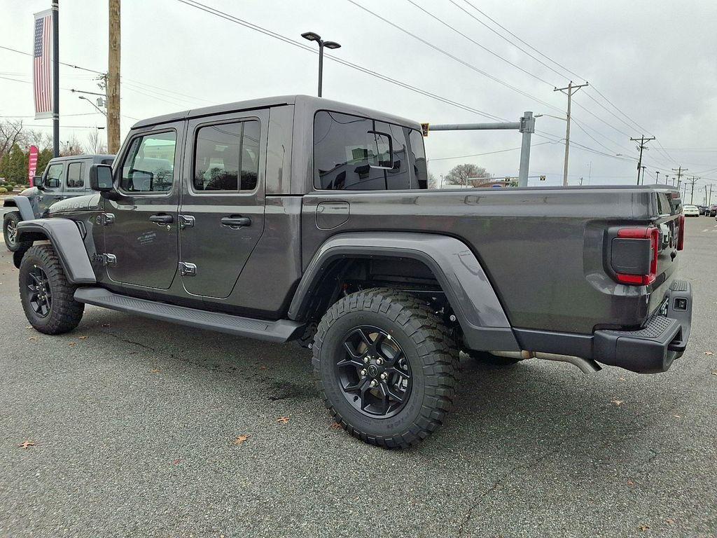 new 2025 Jeep Gladiator car, priced at $45,005