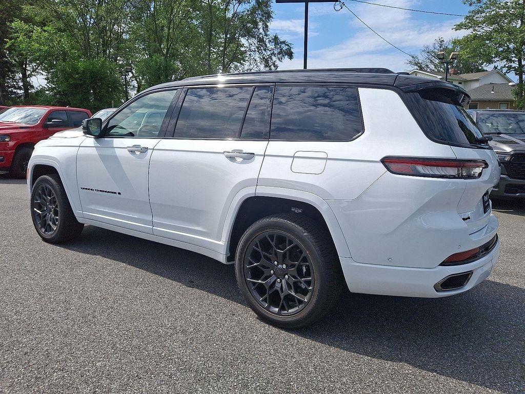 new 2025 Jeep Grand Cherokee L car, priced at $62,580