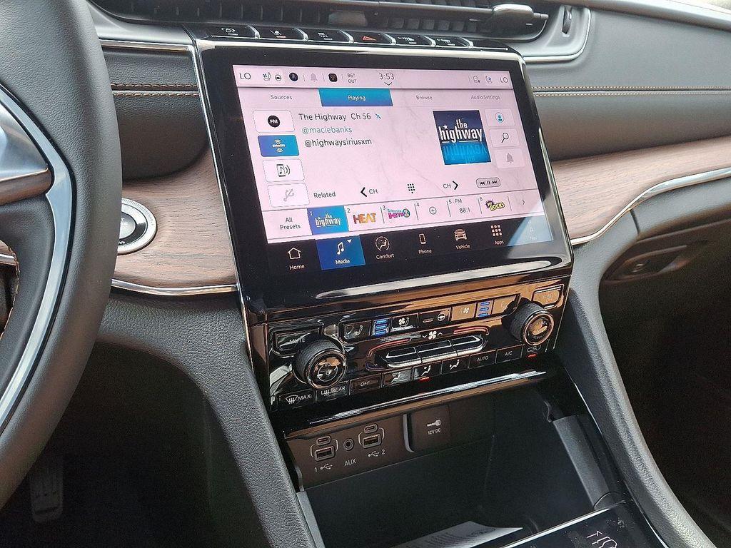 new 2025 Jeep Grand Cherokee L car, priced at $62,580