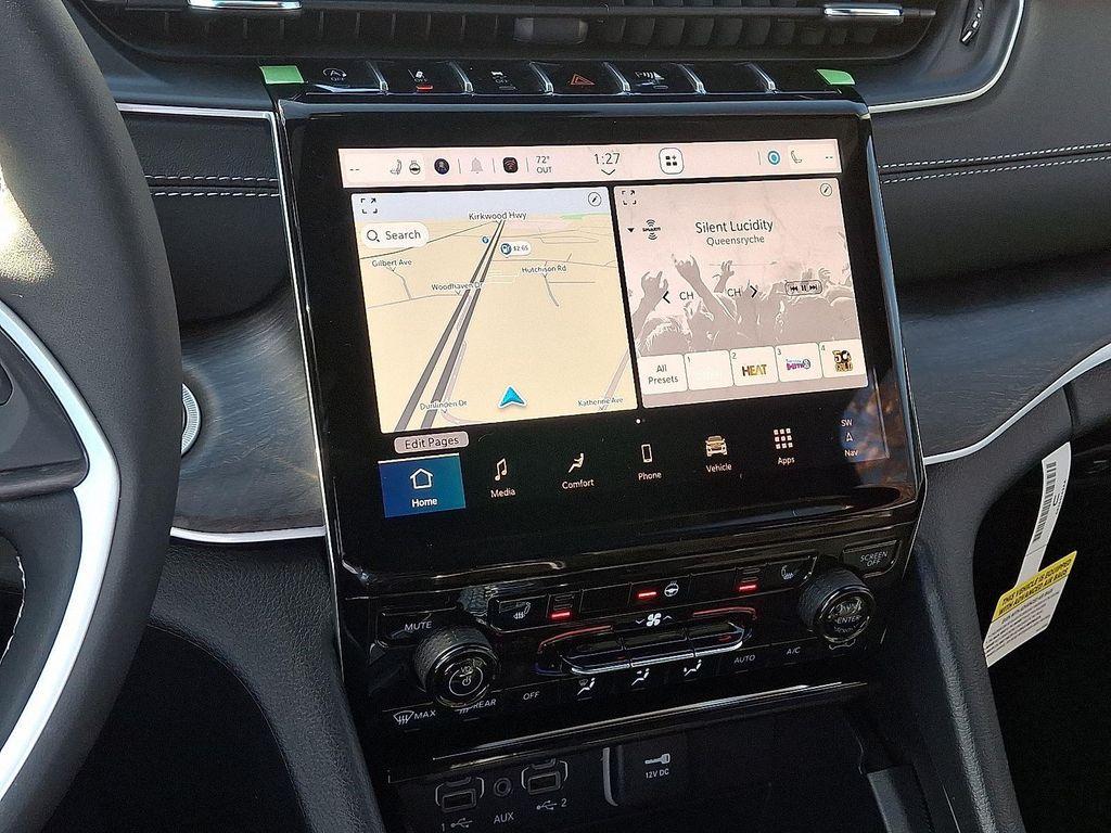 new 2025 Jeep Grand Cherokee car, priced at $47,970