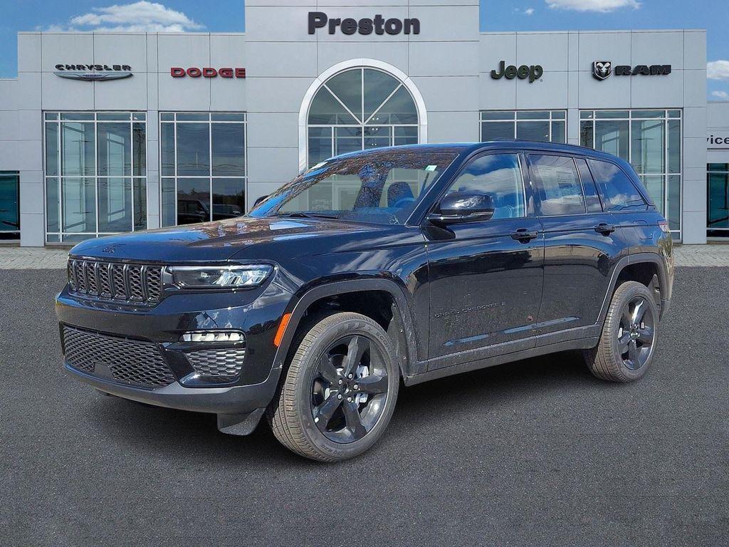 new 2025 Jeep Grand Cherokee car, priced at $47,970