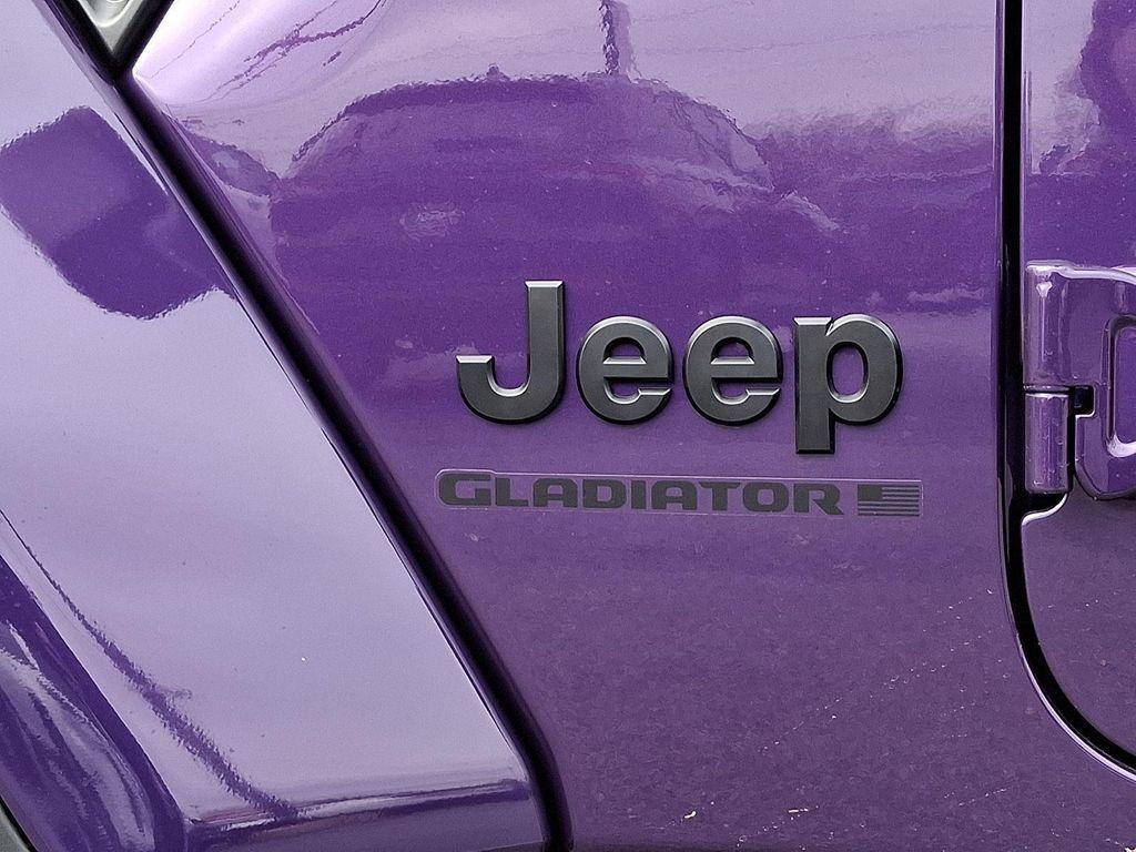 new 2026 Jeep Gladiator car, priced at $49,730
