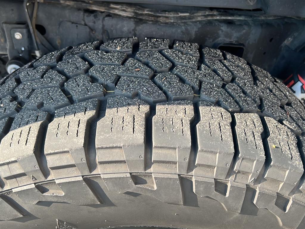 used 2021 Jeep Gladiator car, priced at $34,500