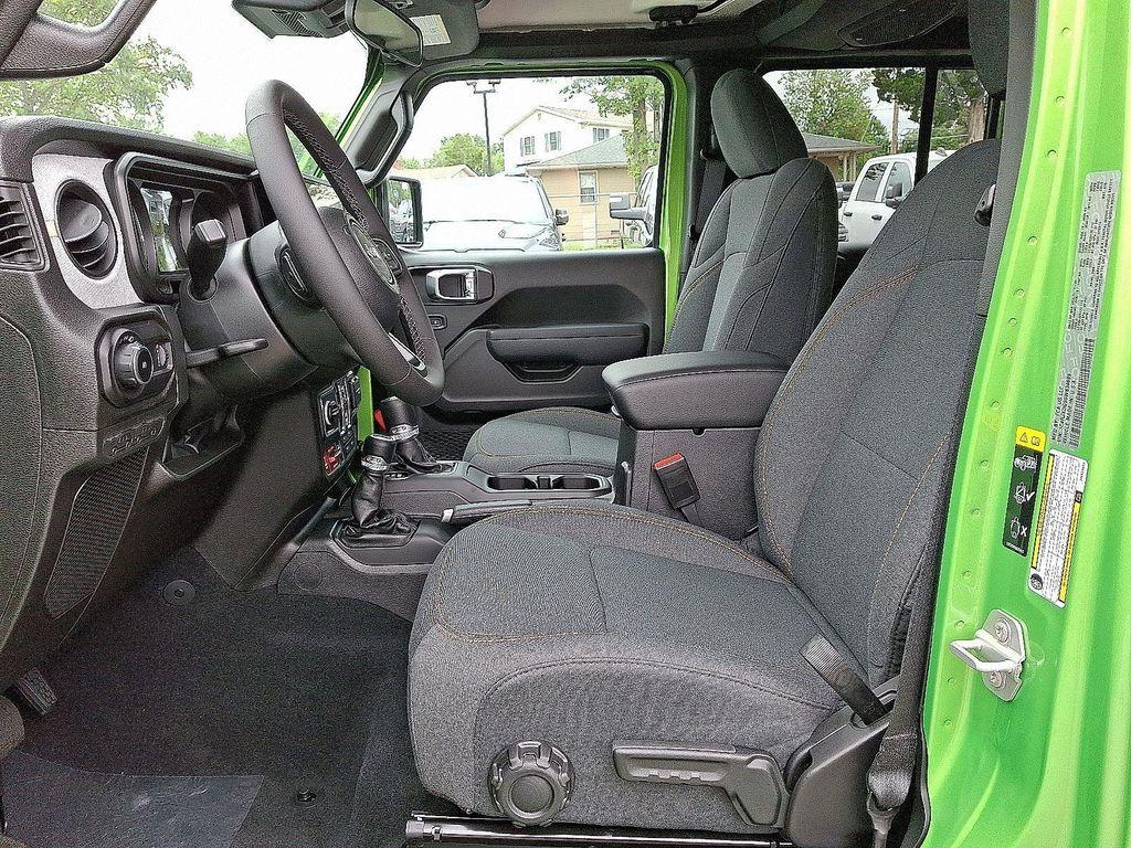 new 2025 Jeep Wrangler car, priced at $51,750