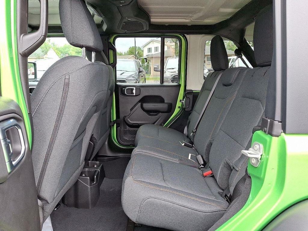 new 2025 Jeep Wrangler car, priced at $53,765