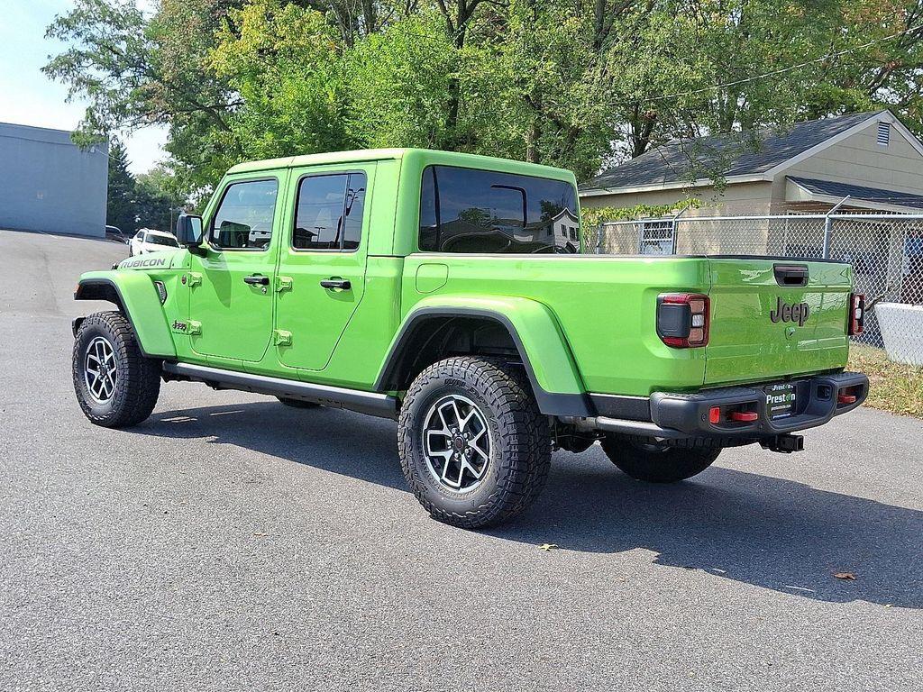 new 2025 Jeep Gladiator car, priced at $55,415