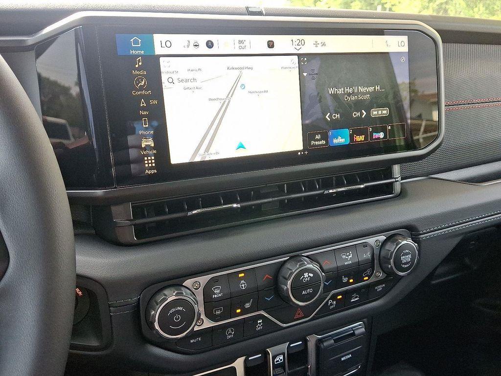 new 2025 Jeep Gladiator car, priced at $55,415