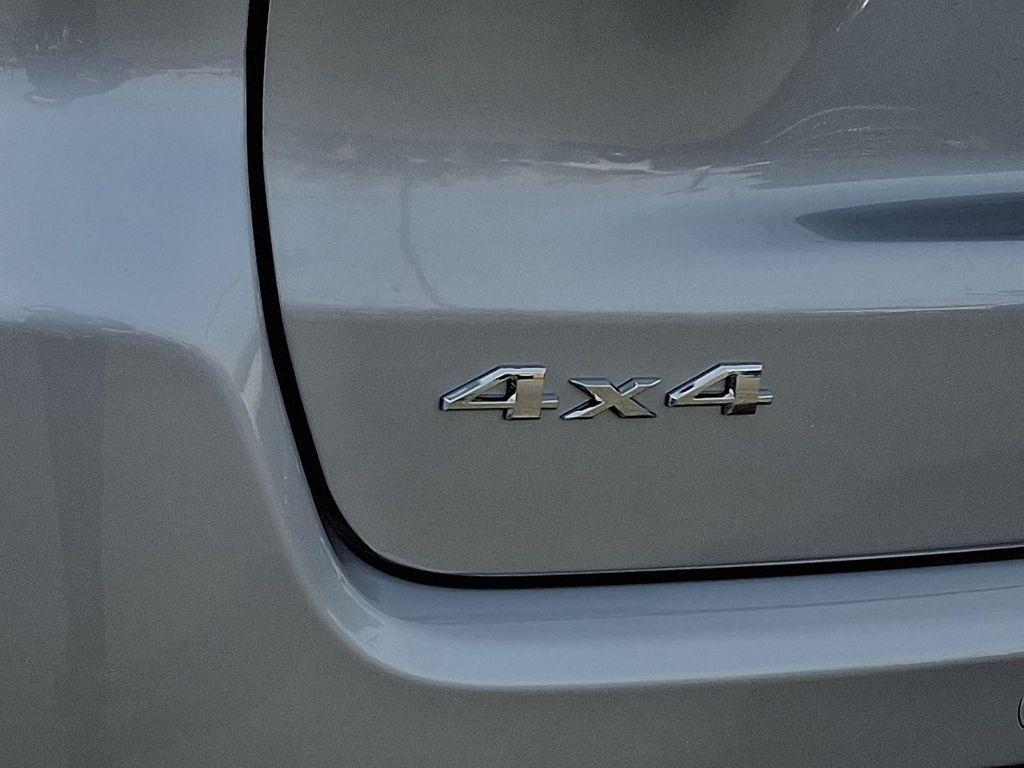 new 2026 Jeep Compass car, priced at $33,000