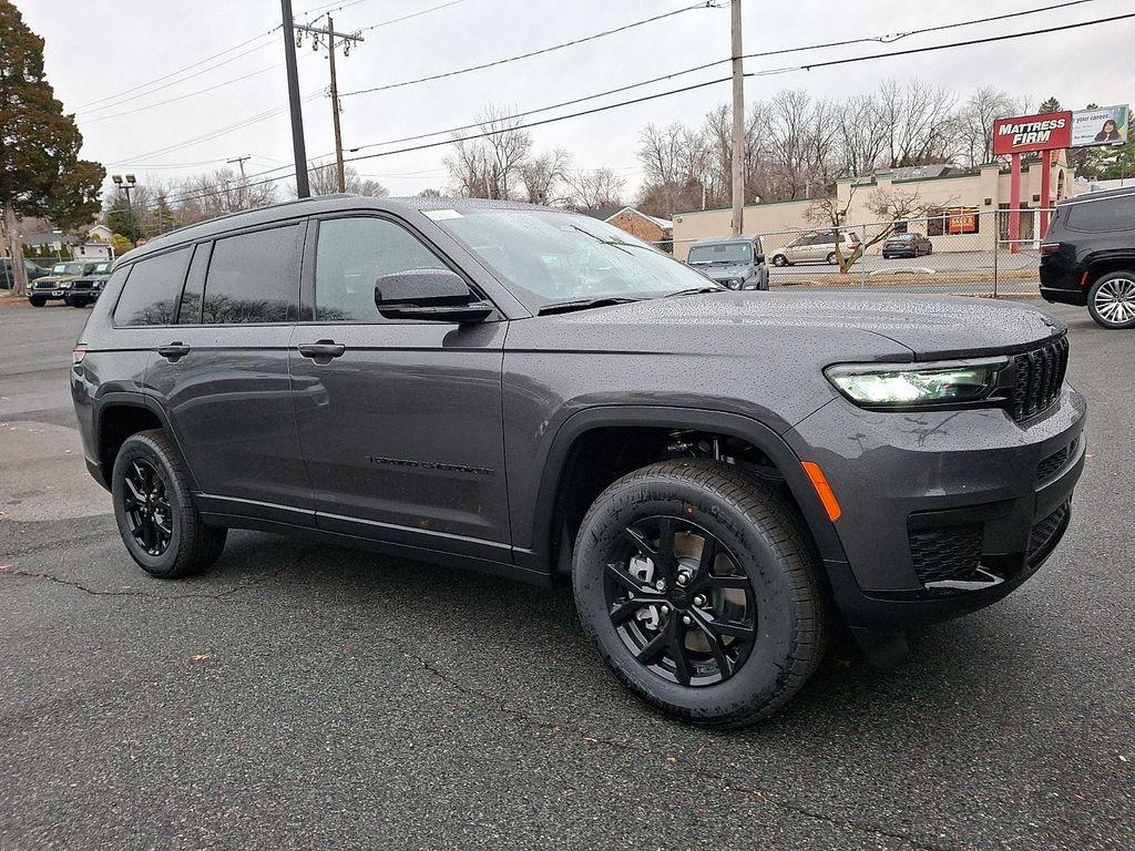 new 2025 Jeep Grand Cherokee L car, priced at $44,980