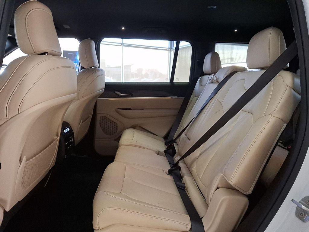 new 2024 Jeep Grand Cherokee L car, priced at $49,998