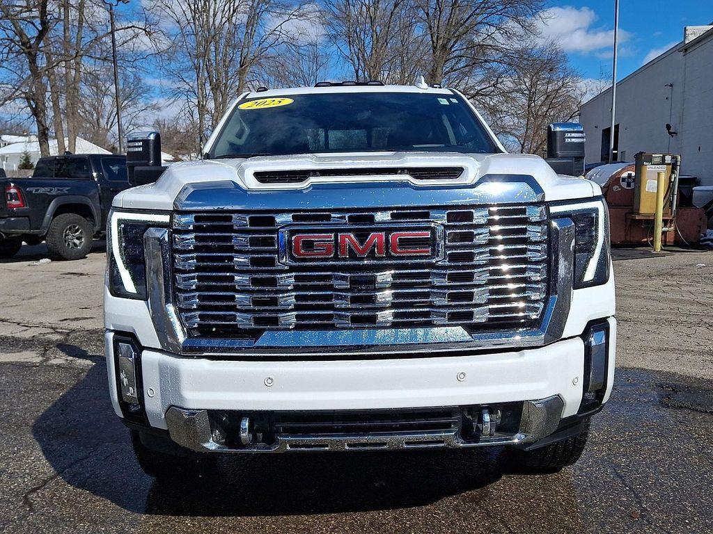 used 2025 GMC Sierra 2500 car, priced at $72,500
