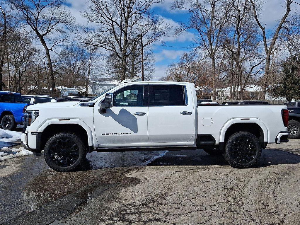 used 2025 GMC Sierra 2500 car, priced at $72,500