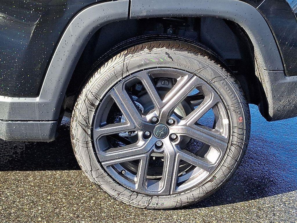 new 2026 Jeep Compass car, priced at $35,475