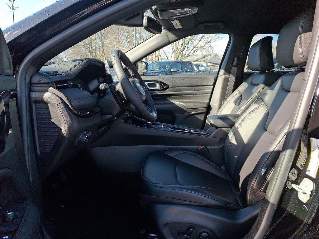 new 2026 Jeep Compass car, priced at $35,475