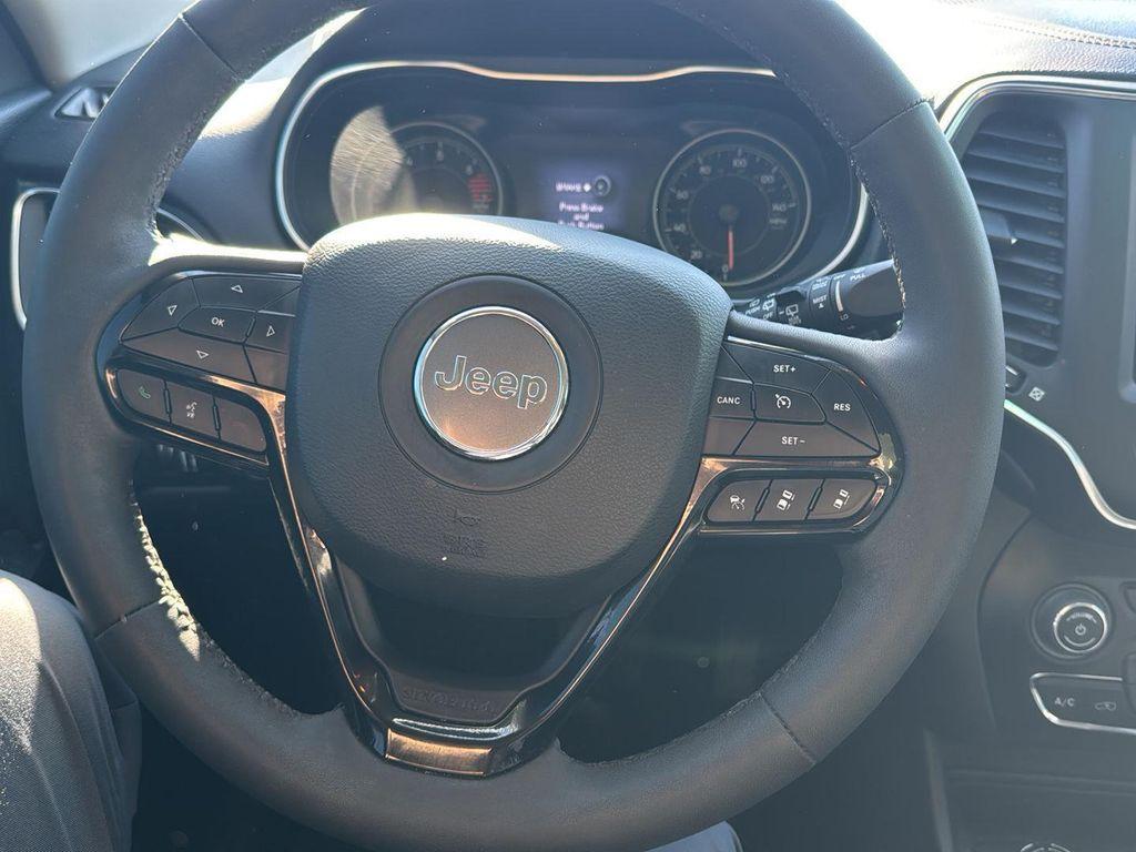 used 2023 Jeep Cherokee car, priced at $27,000