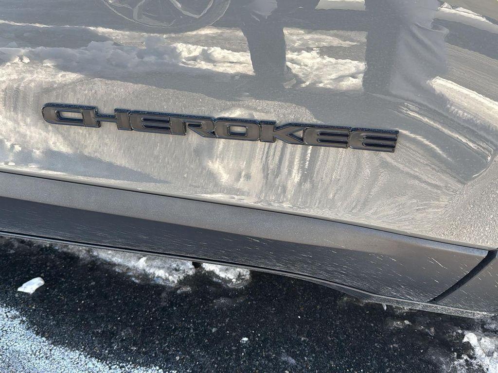 used 2023 Jeep Cherokee car, priced at $27,000