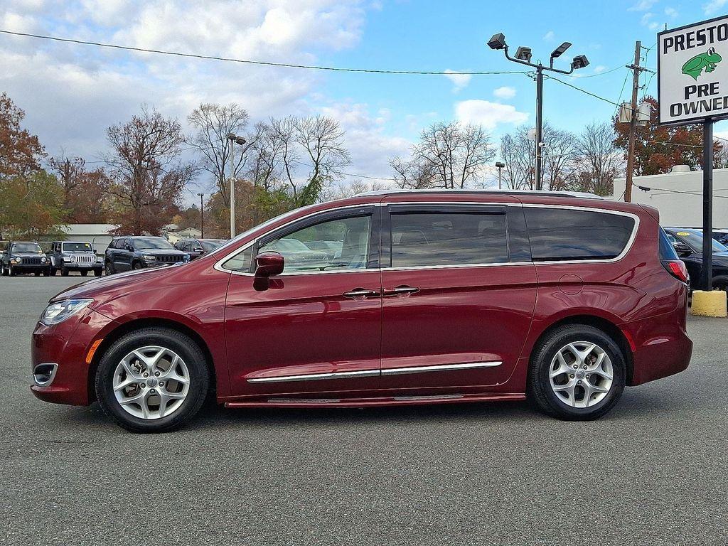 used 2018 Chrysler Pacifica car, priced at $15,790