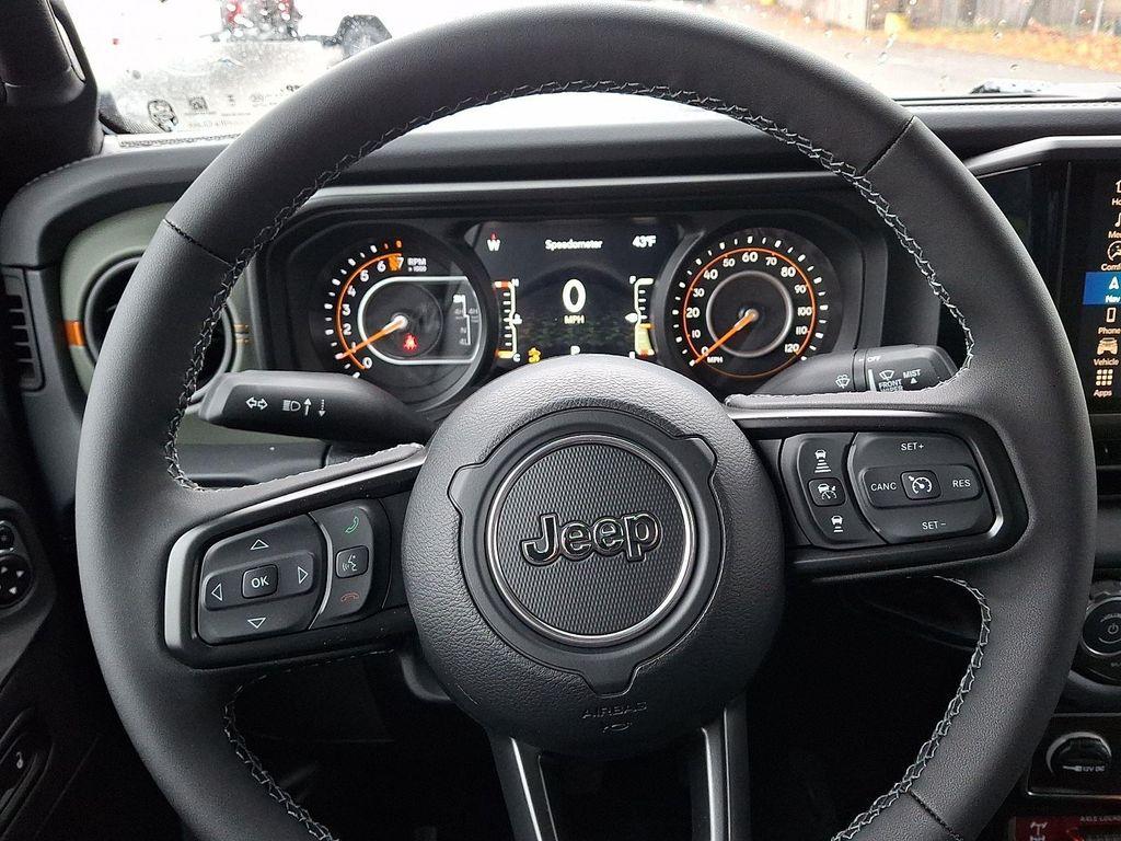 new 2026 Jeep Gladiator car, priced at $62,380