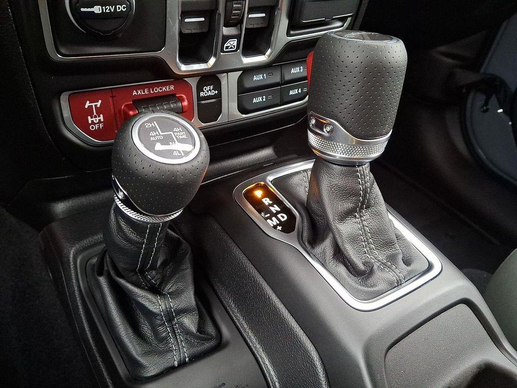 new 2026 Jeep Gladiator car, priced at $62,380