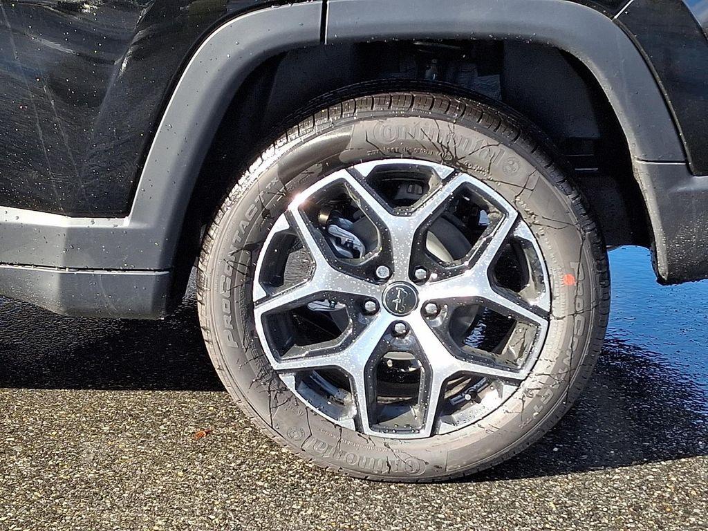 new 2026 Jeep Compass car, priced at $34,480