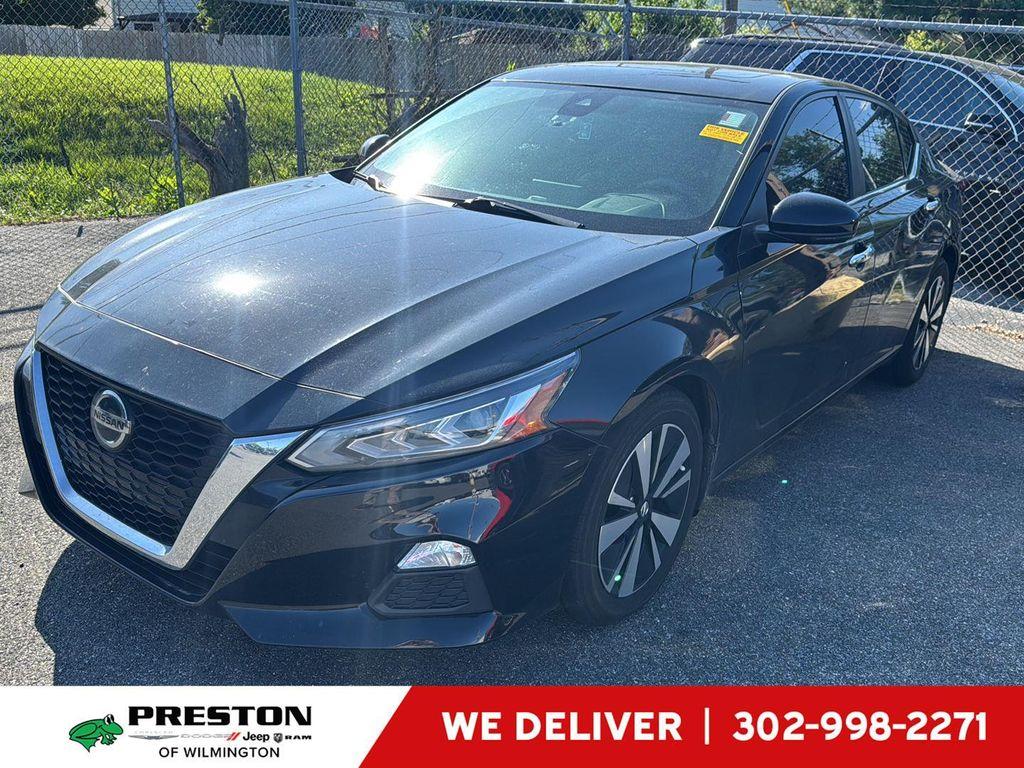 used 2022 Nissan Altima car, priced at $18,500