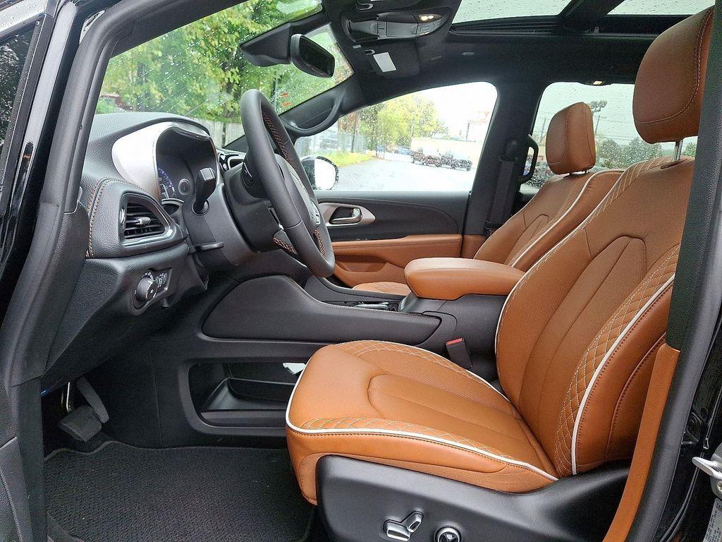 new 2026 Chrysler Pacifica car, priced at $56,060