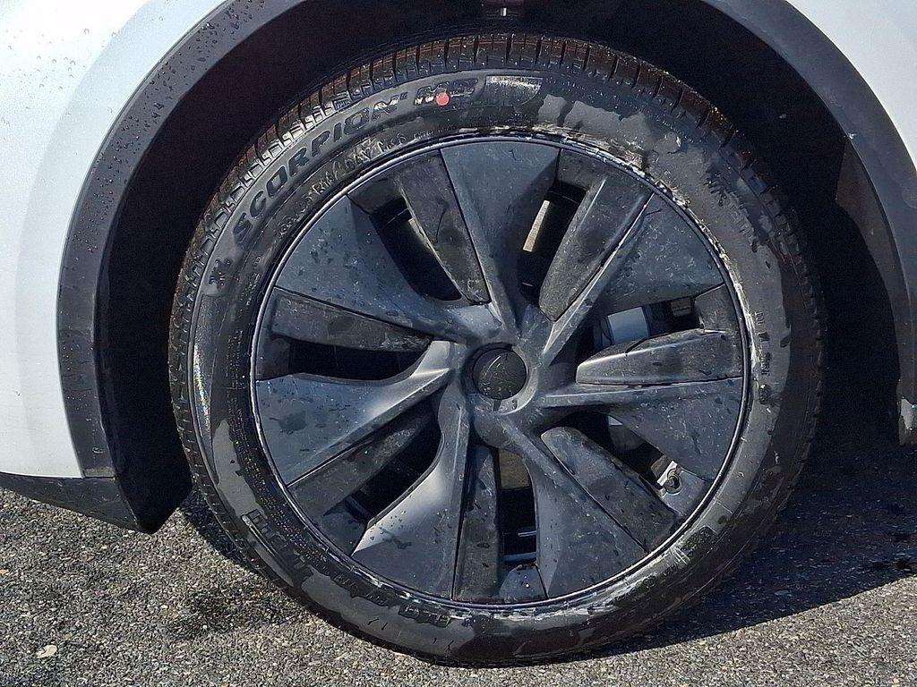 used 2024 Tesla Model Y car, priced at $34,000
