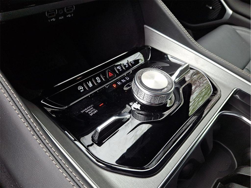 new 2026 Jeep Grand Wagoneer car, priced at $80,454