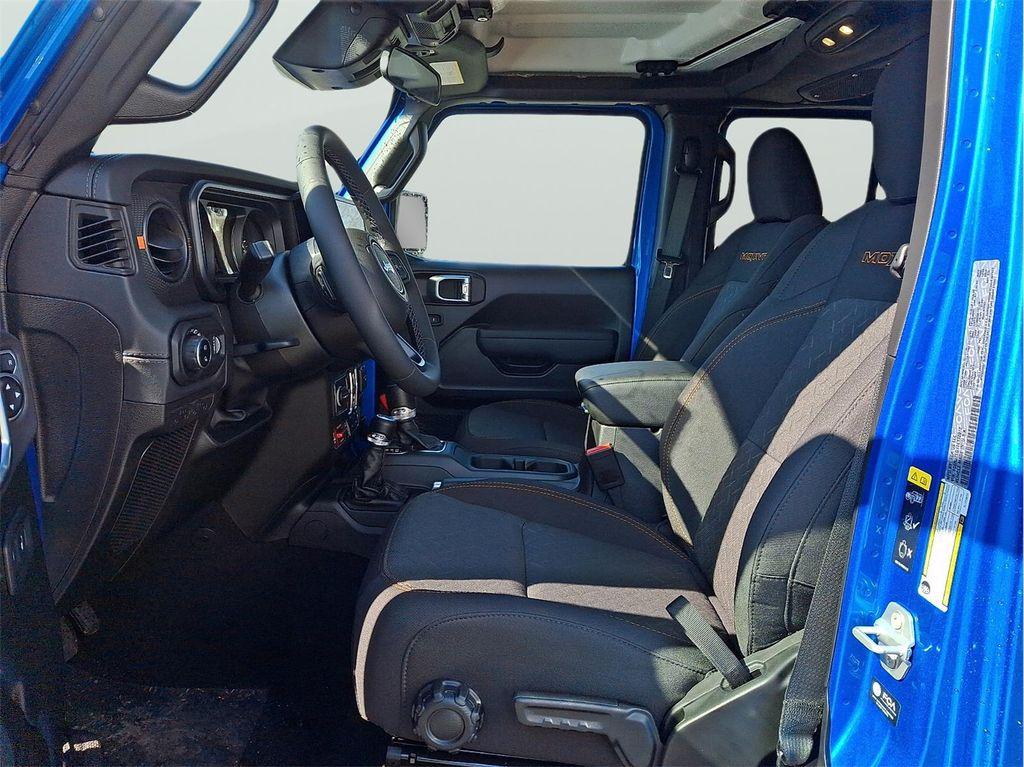 new 2026 Jeep Gladiator car, priced at $54,305