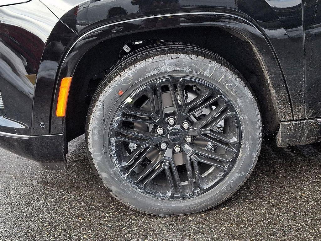new 2026 Jeep Grand Wagoneer L car, priced at $85,330