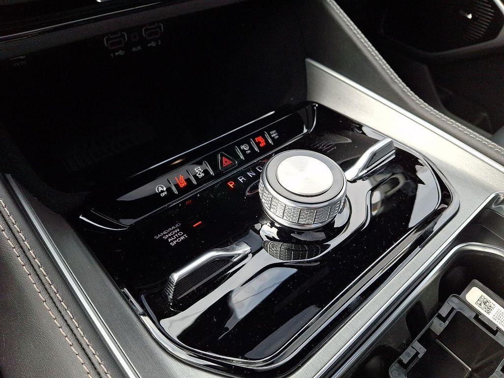 new 2026 Jeep Grand Wagoneer L car, priced at $85,330