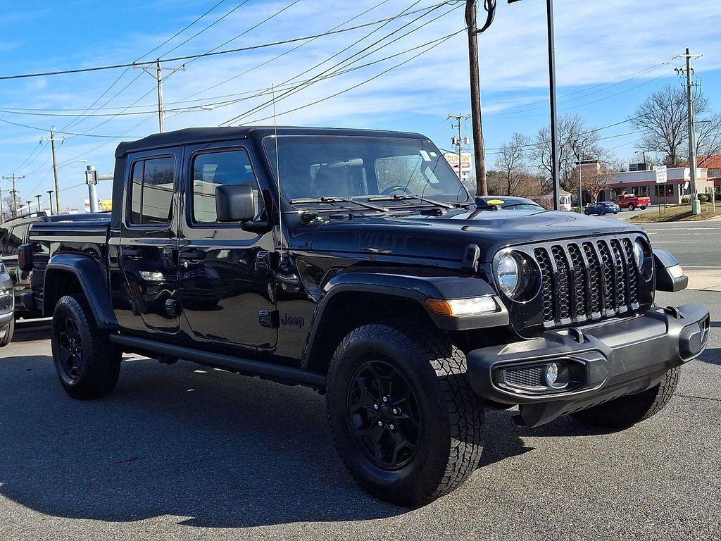 used 2022 Jeep Gladiator car, priced at $29,407